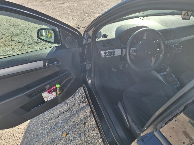 Opel Astra 1.9 120 k.s , снимка 9 - Автомобили и джипове - 52907028