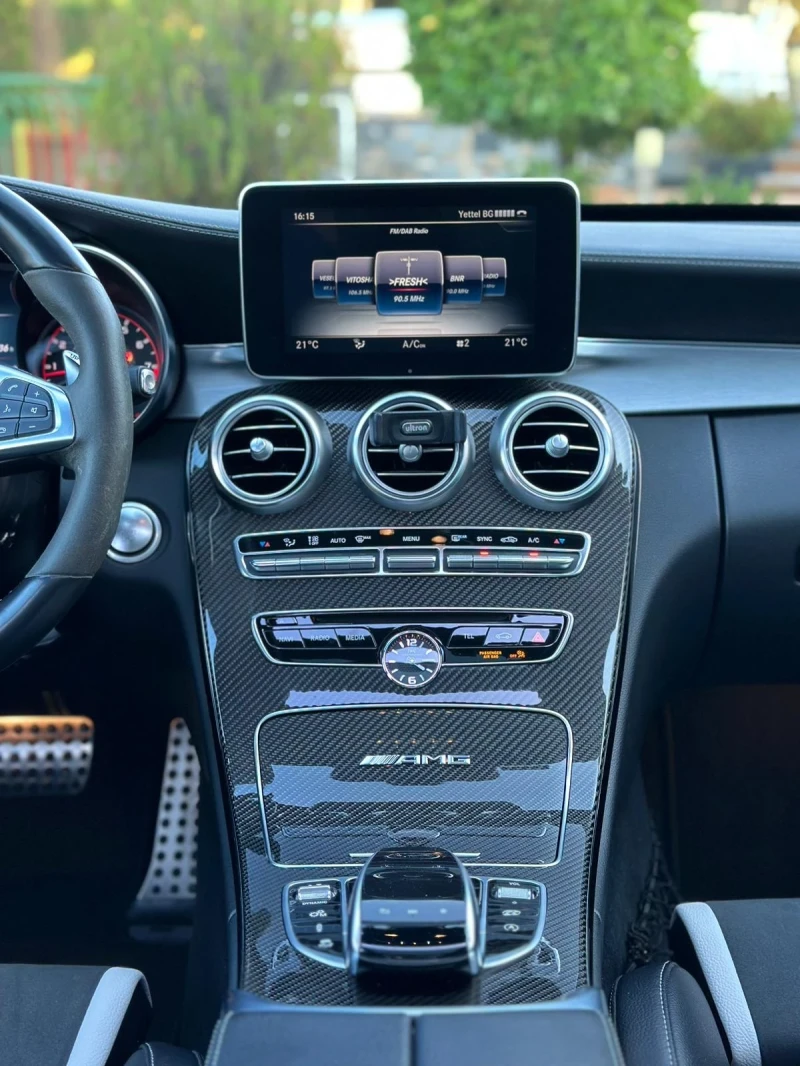 Mercedes-Benz C 63 AMG S, снимка 9 - Автомобили и джипове - 53024135