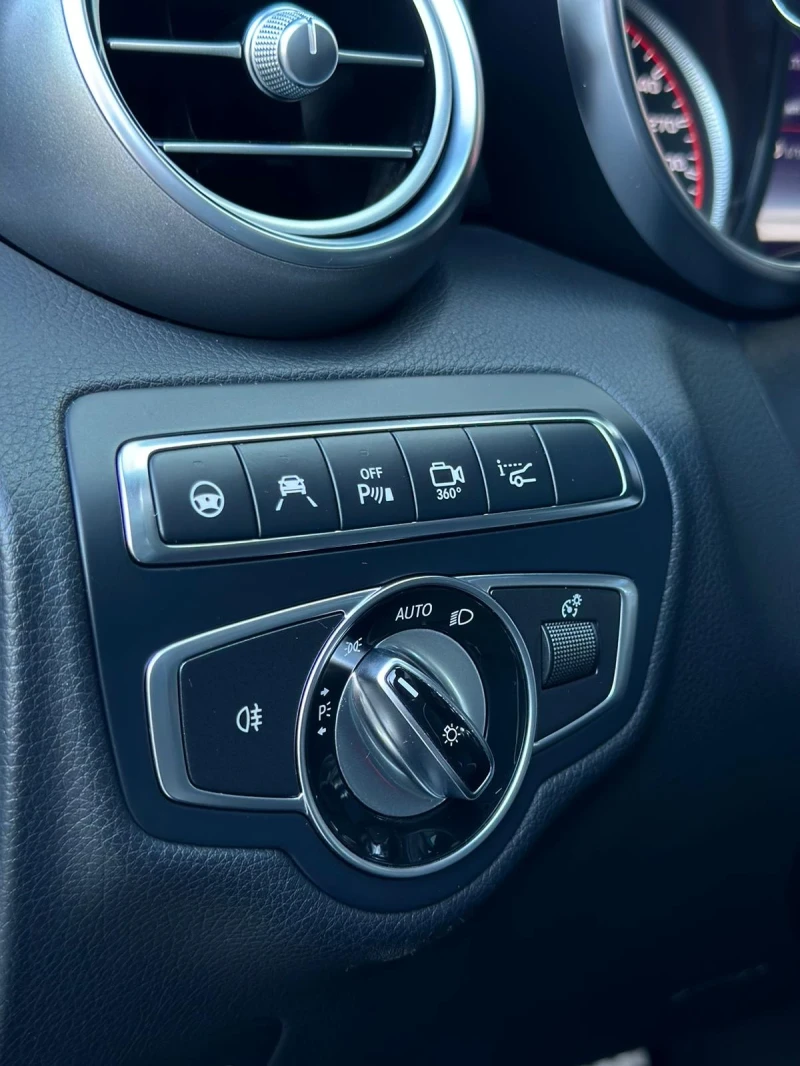 Mercedes-Benz C 63 AMG S, снимка 13 - Автомобили и джипове - 53024135