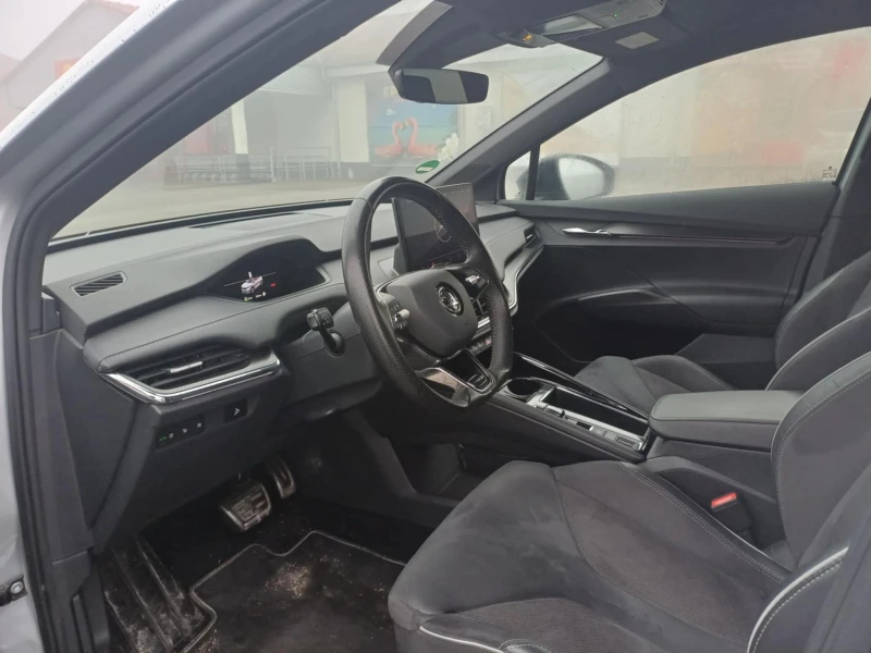 Skoda Enyaq, снимка 4 - Автомобили и джипове - 53480807