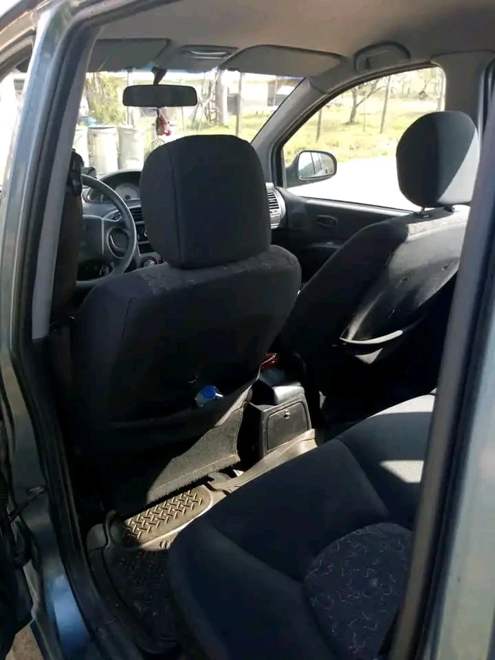 Hyundai Matrix 1.5 - изображение 5