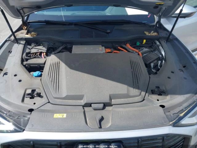 Audi E-Tron * SPORTBACK* PREMIUM PLUS* S LINE* QUATTRO* , снимка 9 - Автомобили и джипове - 54756364
