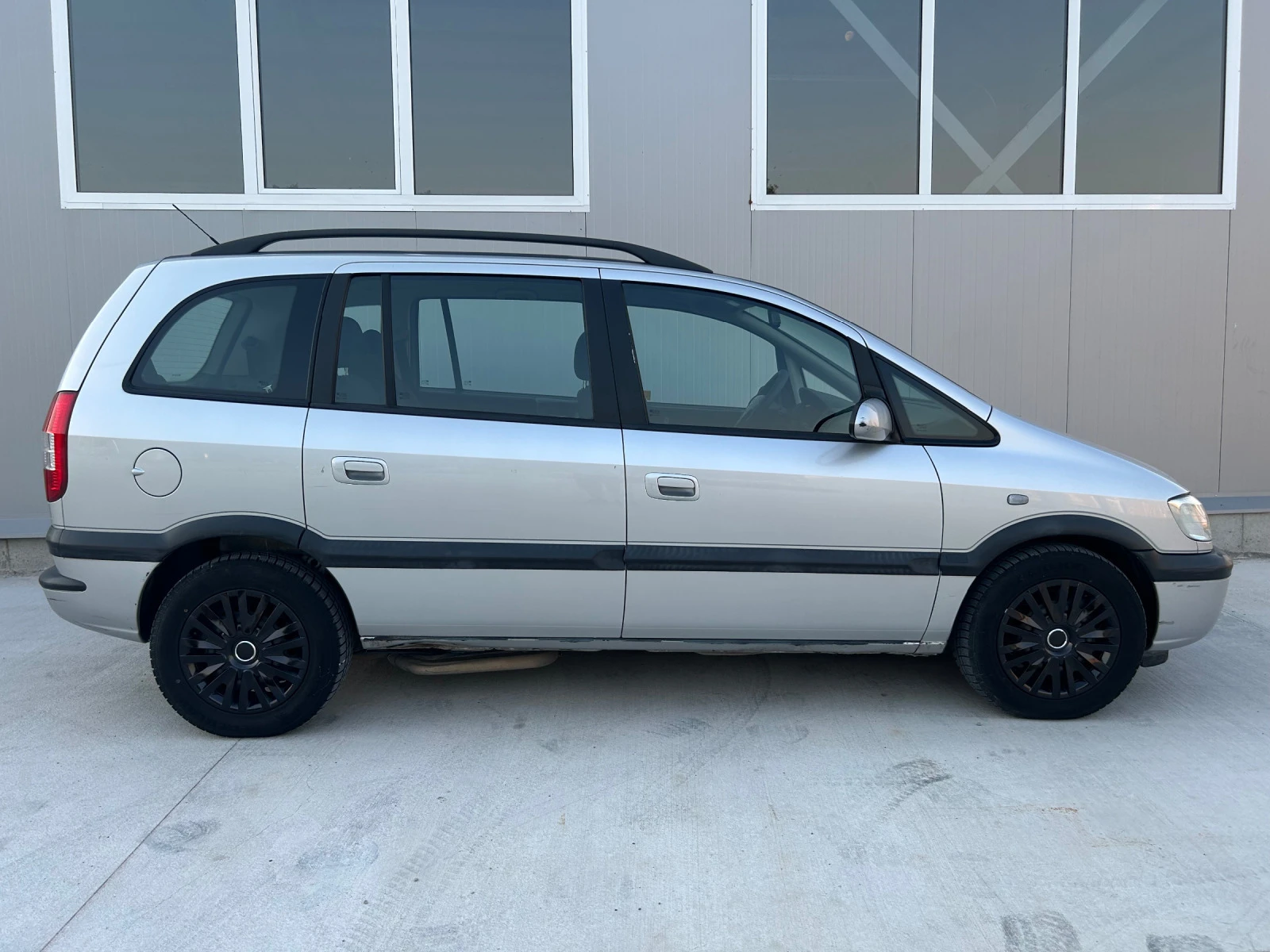 Opel Zafira Метан - изображение 7