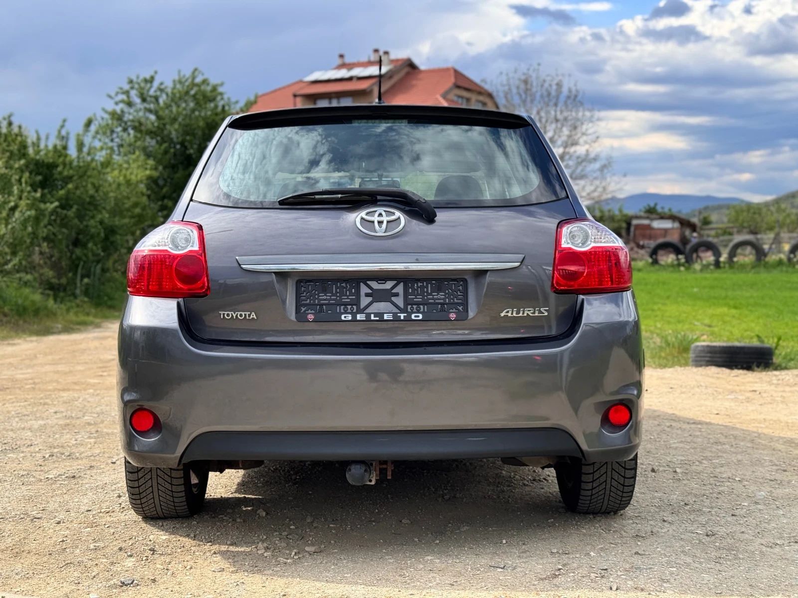 Toyota Auris 1.6i sol facelift - изображение 5