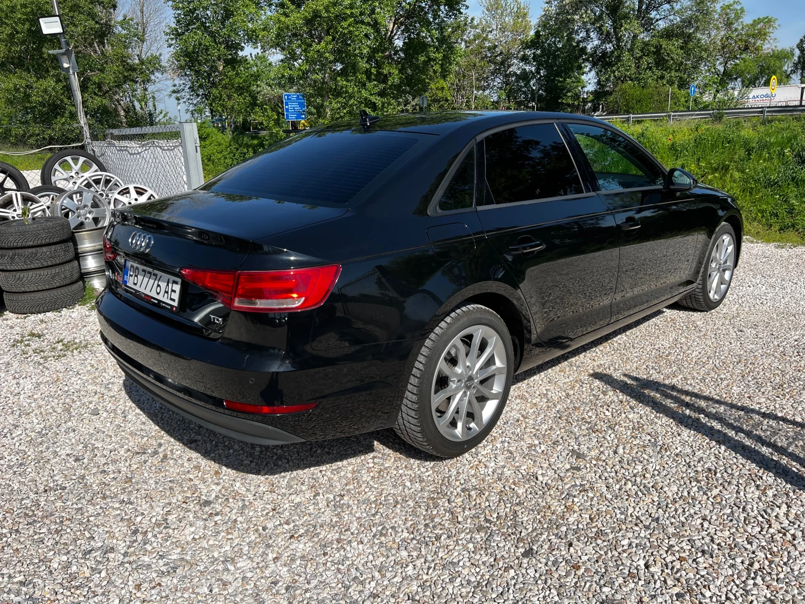 Audi A4 2.0TDI 175000km SWISS - изображение 5