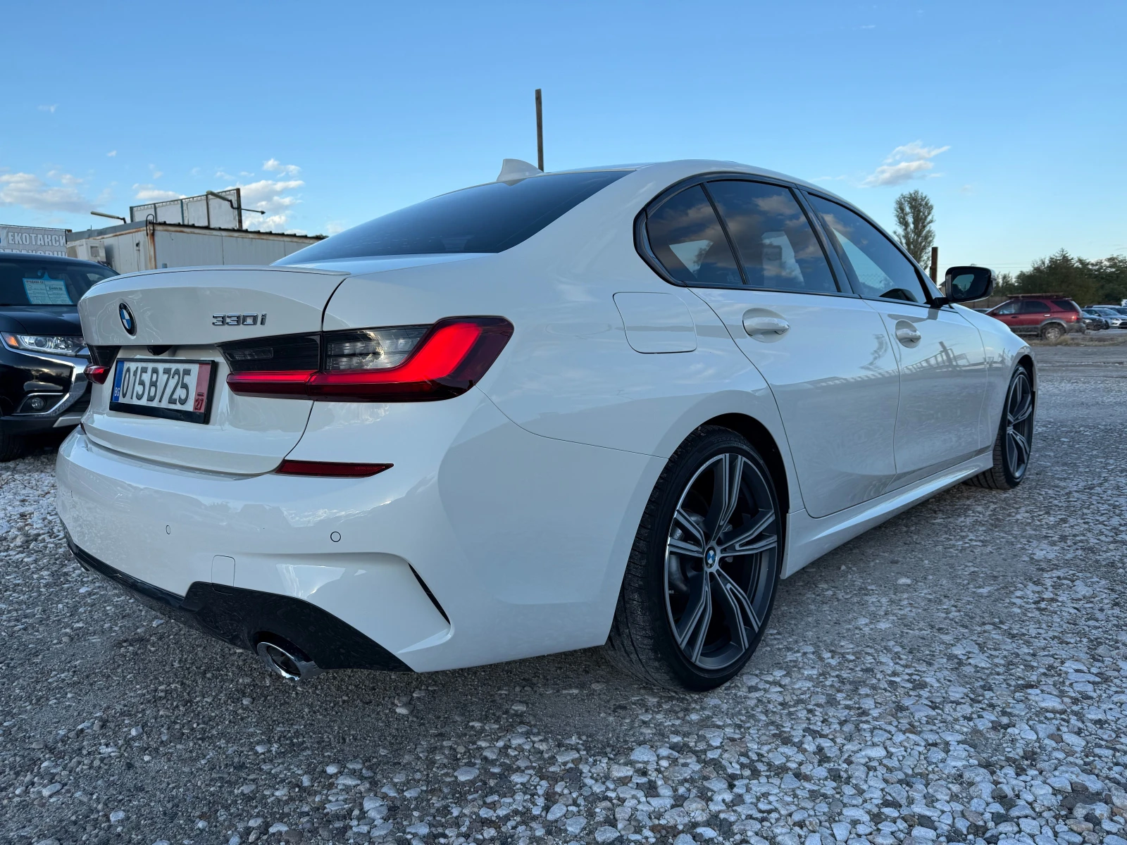 BMW 330 M-Sport Pack Individual - изображение 6