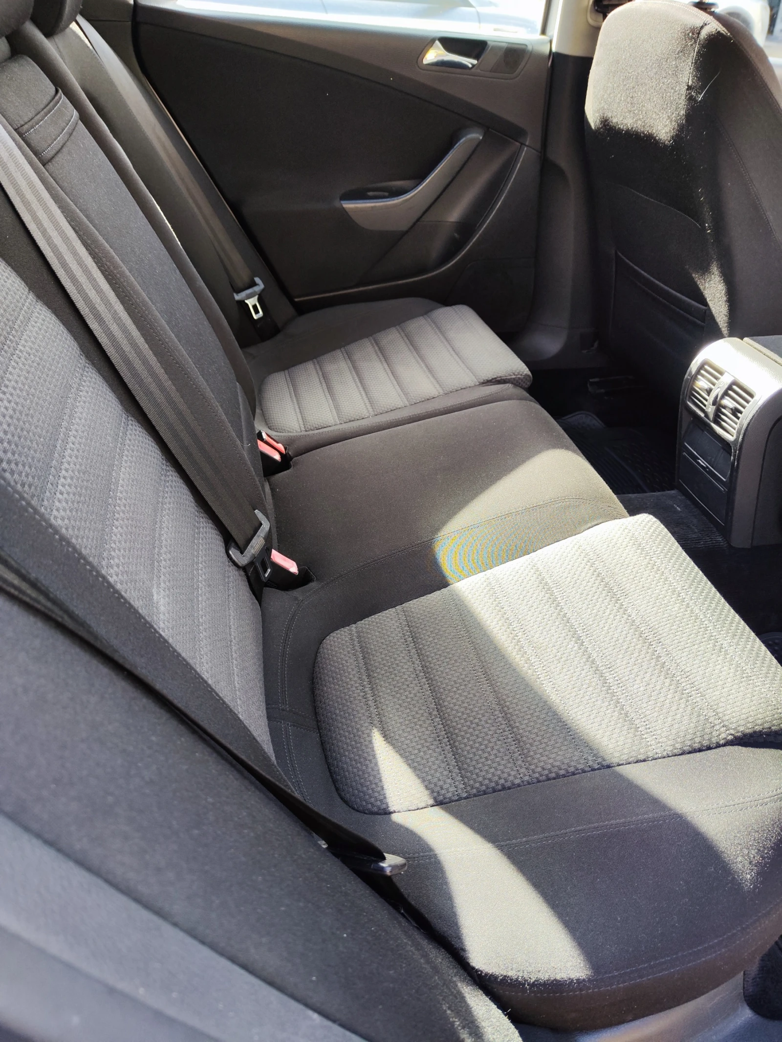 VW Passat | Mobile.bg   8