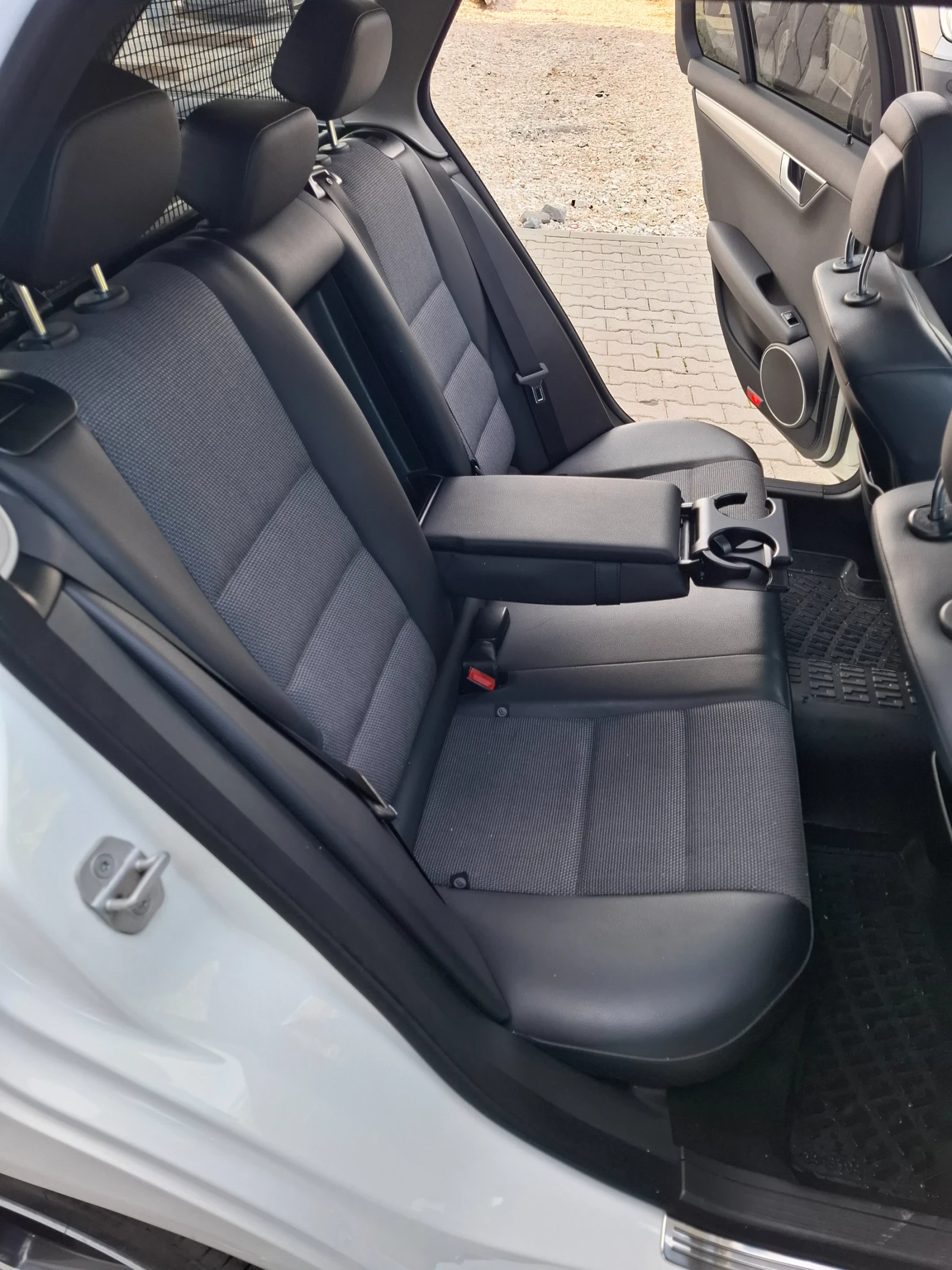 Mercedes-Benz C 220 FACE/AGM/PANO/7G+  | Mobile.bg � ����������� 7