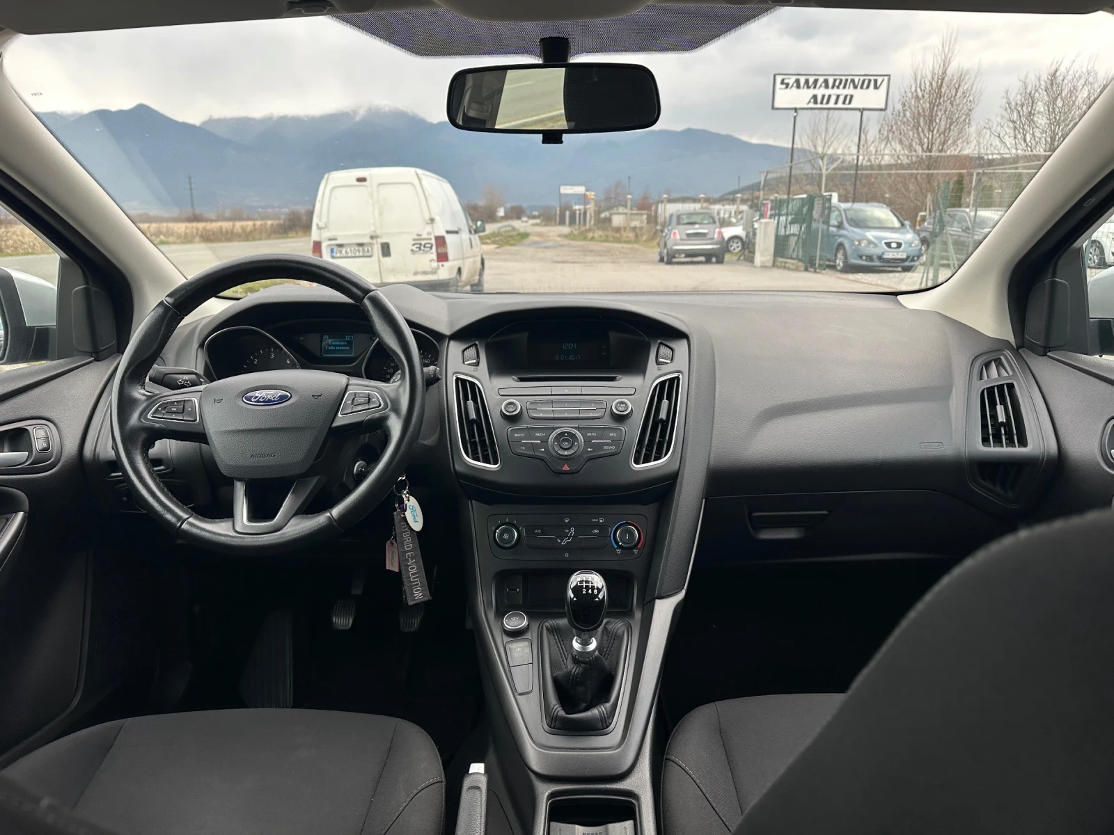 Ford Focus 1.5 - изображение 9