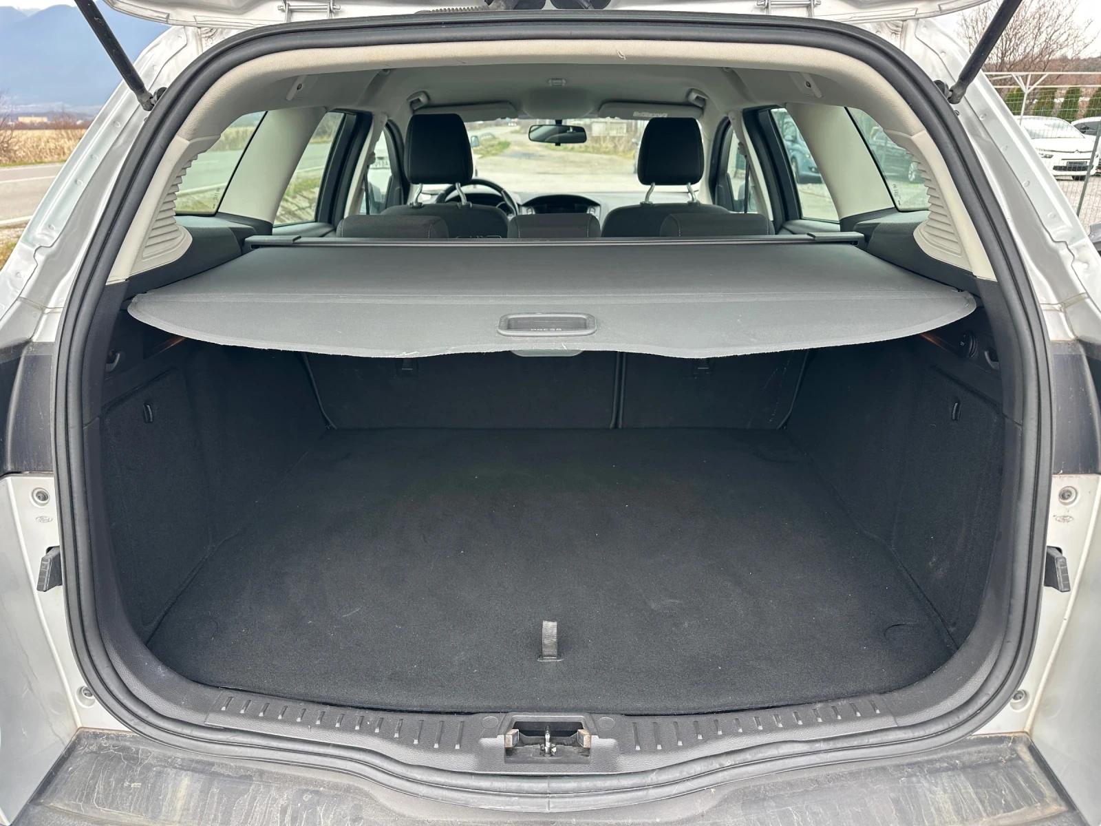 Ford Focus 1.5 - изображение 6