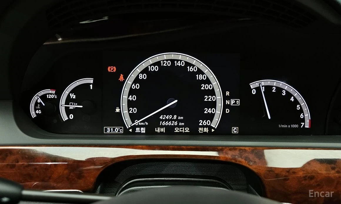 Mercedes-Benz S 350  - изображение 8