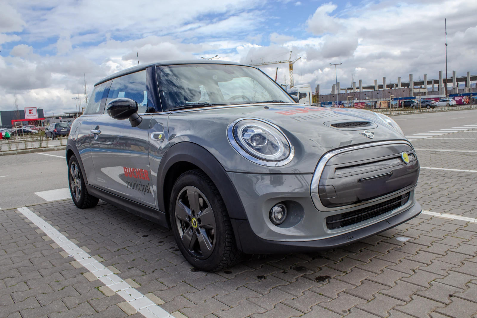 Mini Cooper s SE, снимка 3 - Автомобили и джипове - 54108050