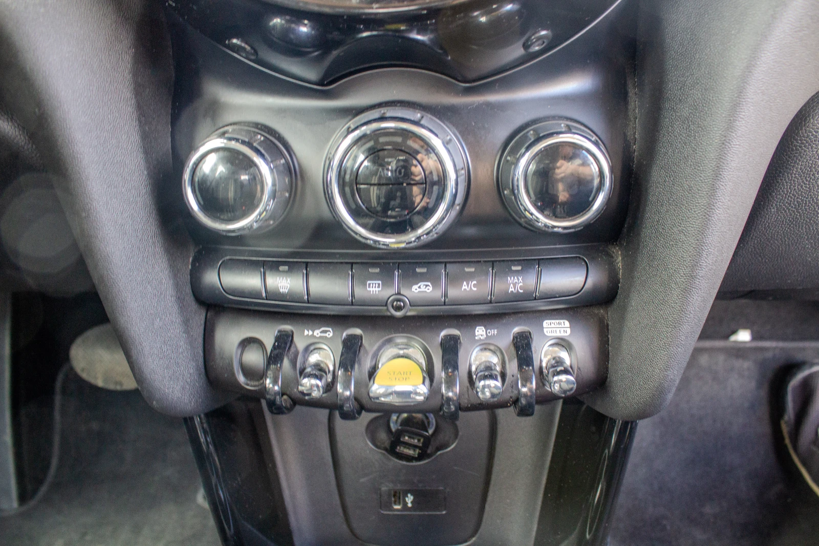 Mini Cooper s SE, снимка 17 - Автомобили и джипове - 54108050