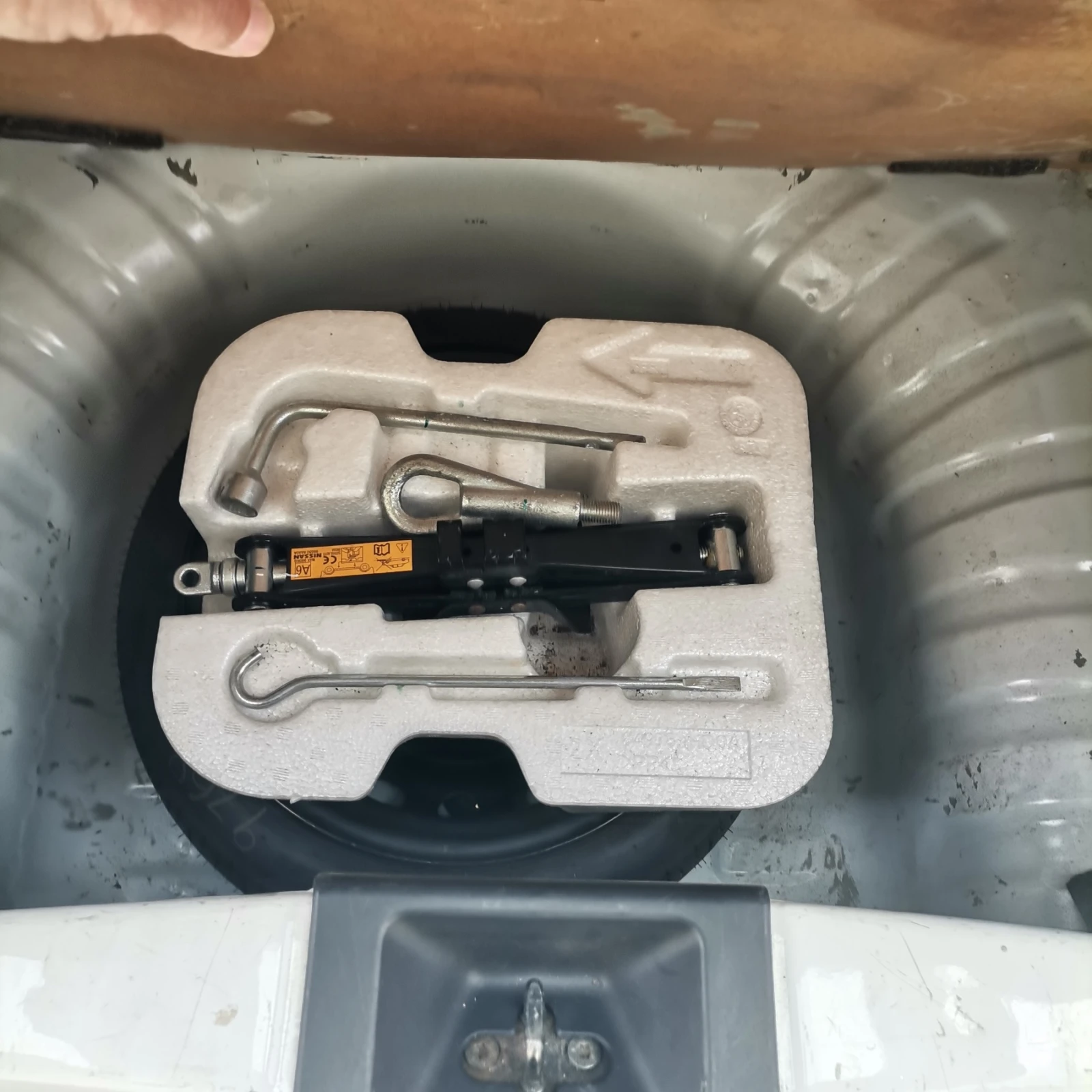 Nissan Micra K 13, снимка 10 - Автомобили и джипове - 54175453