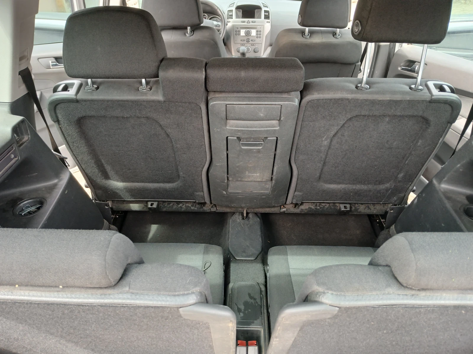 Opel Zafira 1.9TDI 150+ + КС, снимка 6 - Автомобили и джипове - 54256468