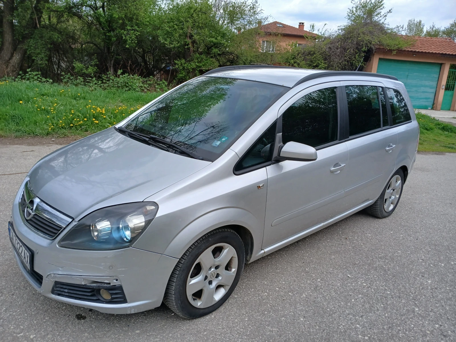Opel Zafira 1.9TDI 150+ + КС, снимка 2 - Автомобили и джипове - 54256468