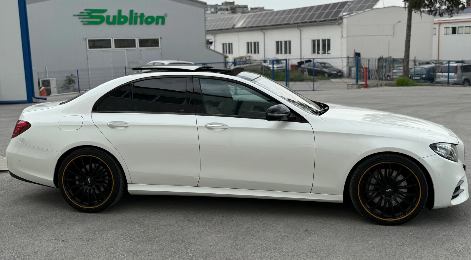 Mercedes-Benz E 350 * AMG* 360* ОБДУХВАНЕ* МАСАЖ* FULL FULL* , снимка 7 - Автомобили и джипове - 54493675