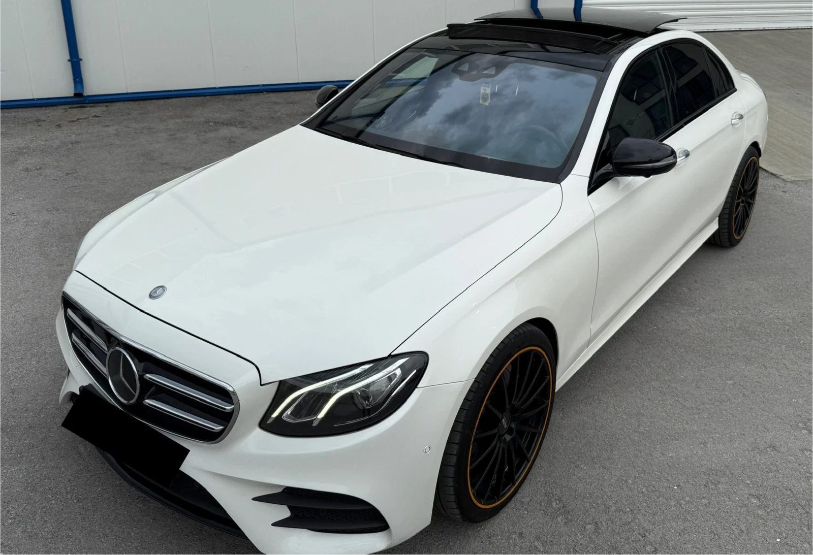 Mercedes-Benz E 350 * AMG* 360* ОБДУХВАНЕ* МАСАЖ* FULL FULL* 