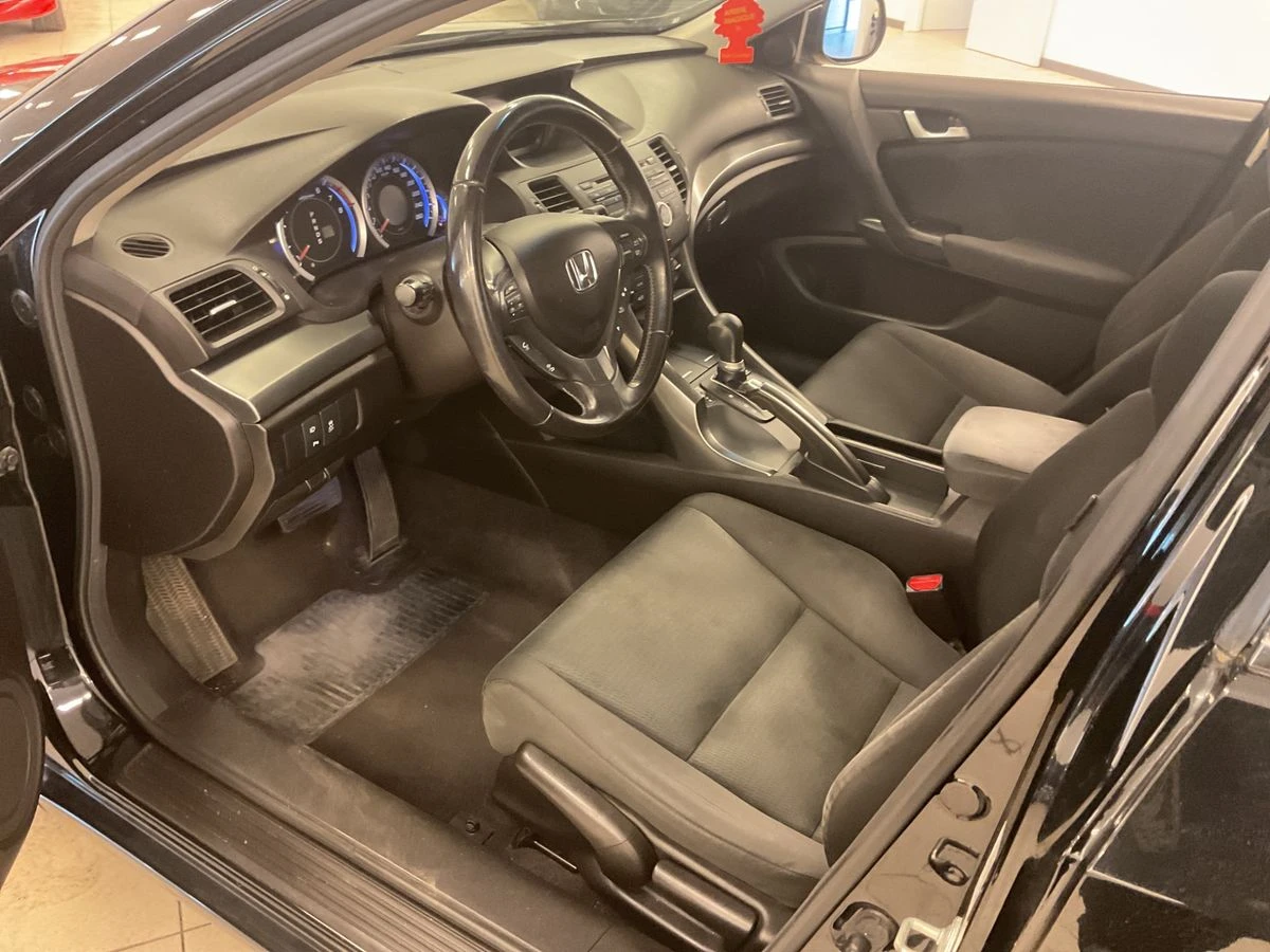 Honda Accord 2, 0 - ELEGANCE , снимка 11 - Автомобили и джипове - 54718467