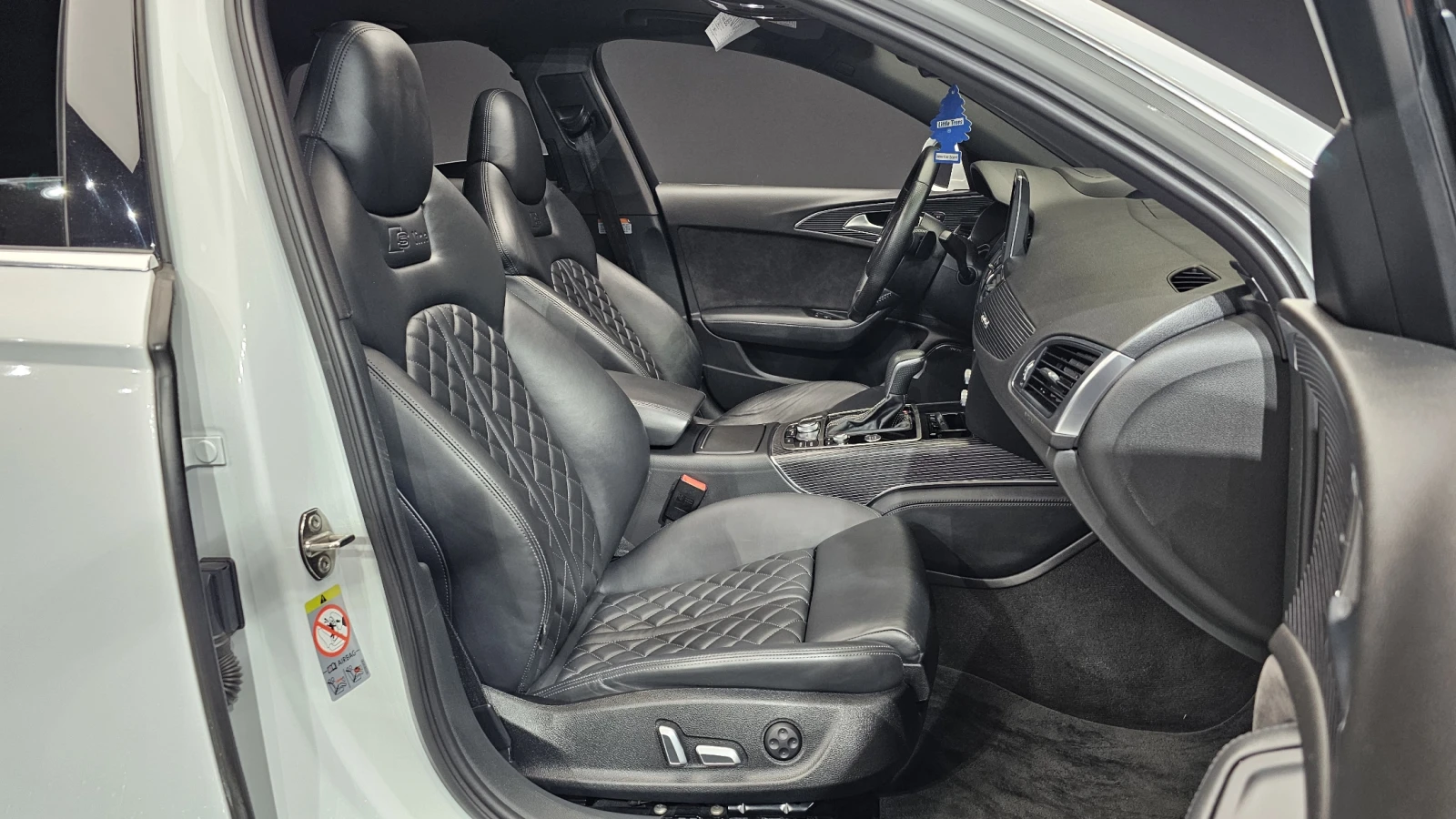 Audi A6 MATRIX* DISTRONIK* HEAD-UP* BOSE* КРАЙНА ЦЕНА, снимка 13 - Автомобили и джипове - 54818825