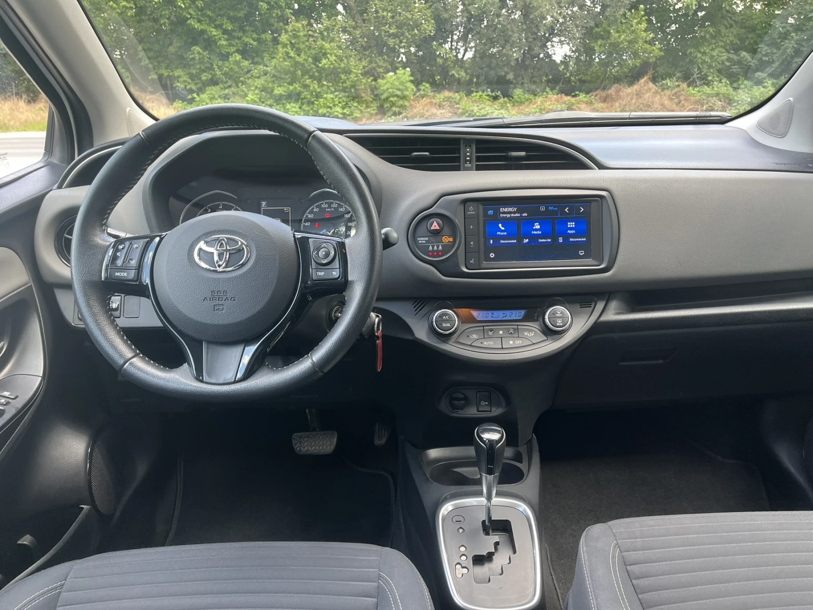 Toyota Yaris 1.5 Luna CVT, снимка 9 - Автомобили и джипове - 54930627