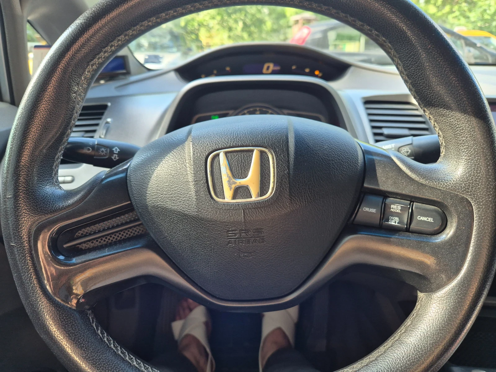 Honda Civic 1.8 i-VTEC, 140 к.с, снимка 13 - Автомобили и джипове - 54947069