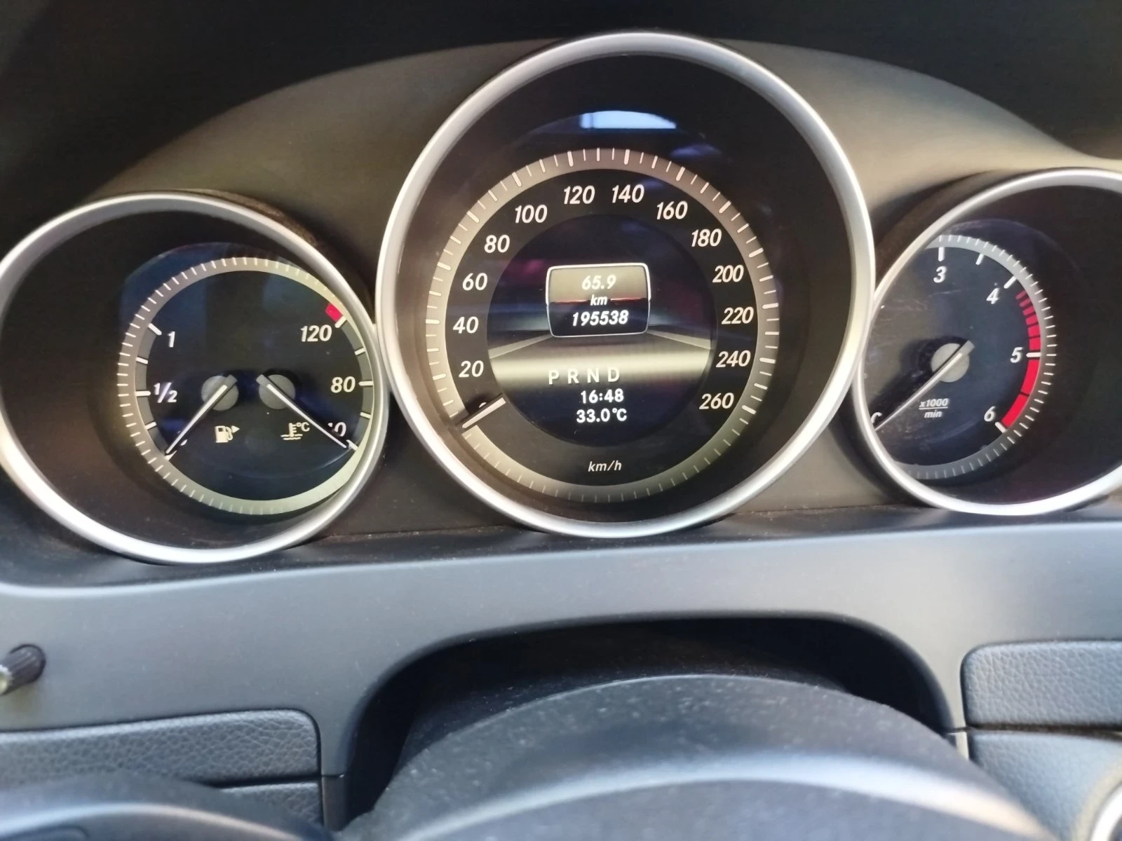 Mercedes-Benz C 220 Спорт пакет, снимка 6 - Автомобили и джипове - 55080085
