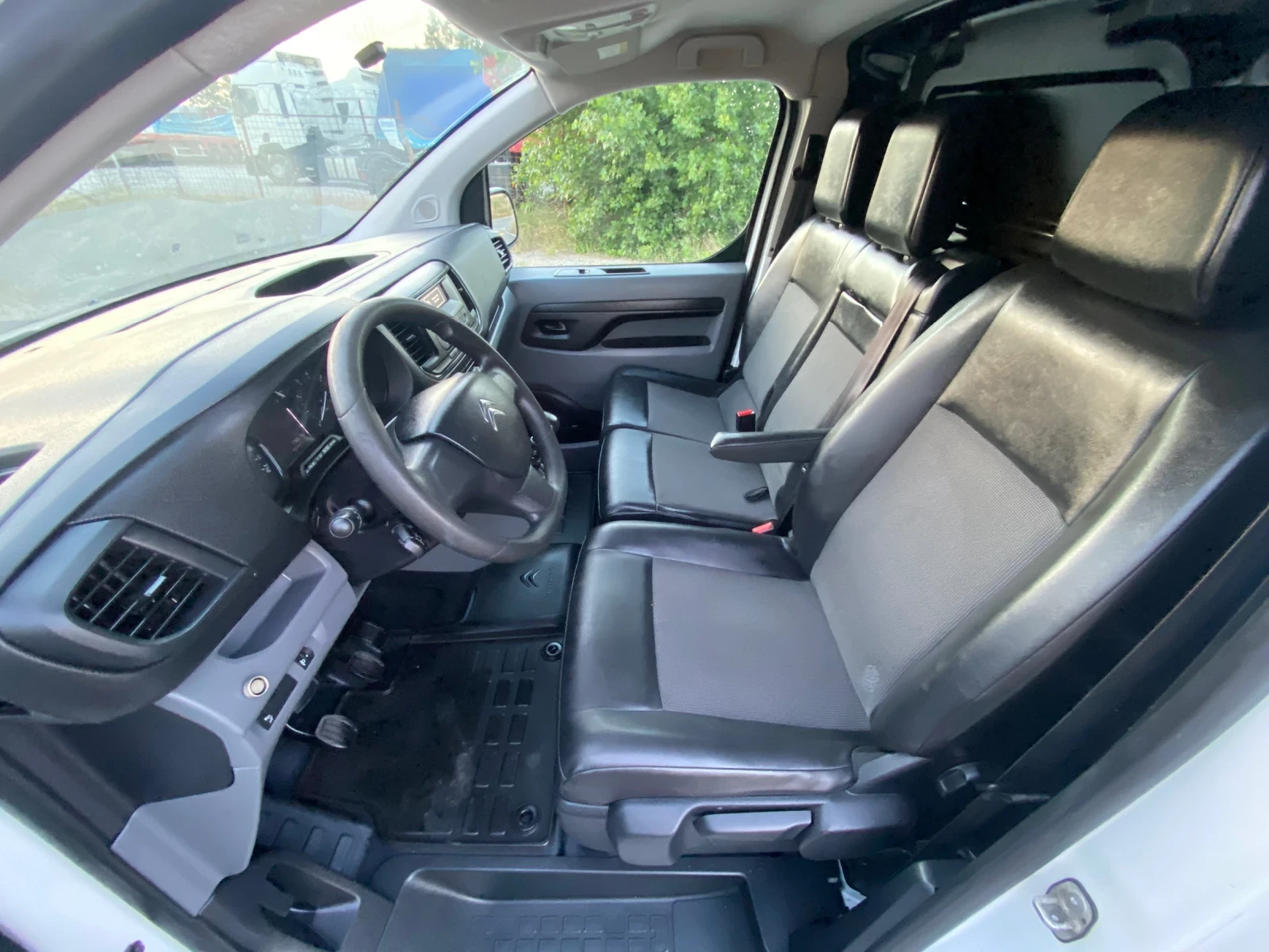 Citroen Jumpy 2, 0 HDI/150 k, снимка 12 - Автомобили и джипове - 55094038