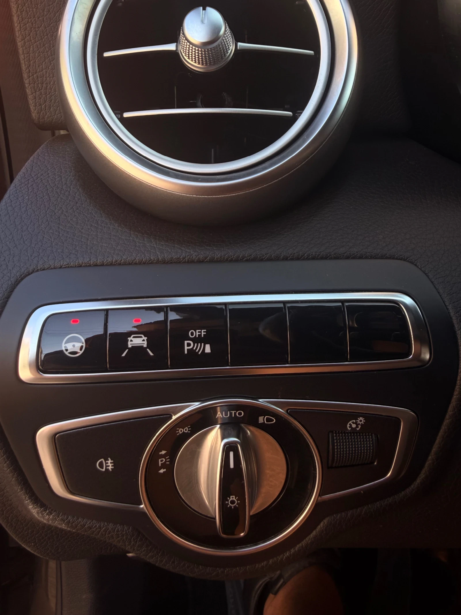 Mercedes-Benz C 220 DISTRONIC PLUS/4MATIC/9G TRONIC (НАЛИЧНА В БГ), снимка 17 - Автомобили и джипове - 55493431