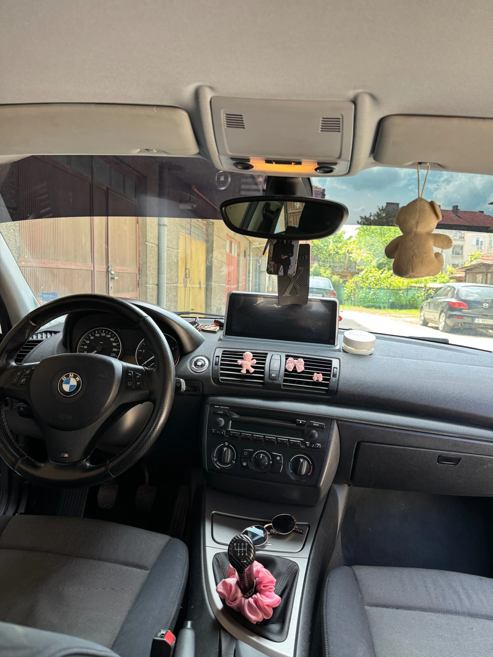 BMW 118, снимка 6 - Автомобили и джипове - 55780262