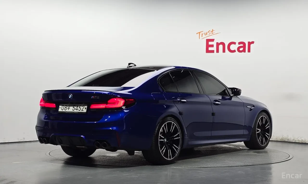 BMW M5 Carbon Fiber* Bowers & Wilkins* , снимка 3 - Автомобили и джипове - 55904610