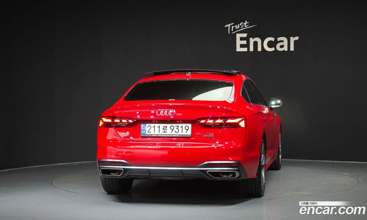 Audi A5 QUATTRO Sportback* Подгрев* камера* М.Точка* Панор, снимка 4 - Автомобили и джипове - 55963941