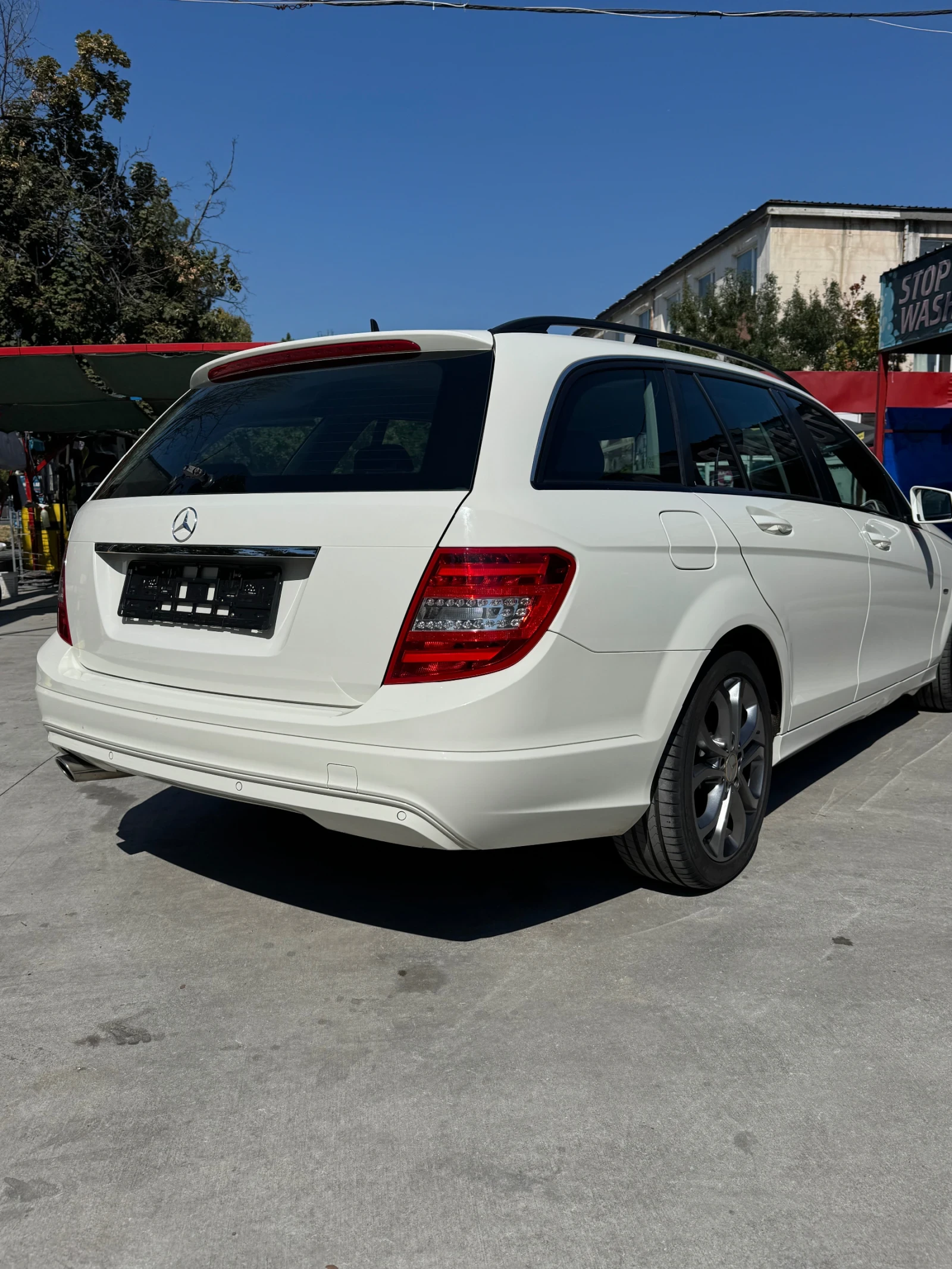 Mercedes-Benz C 220 C220 Facelift , снимка 5 - Автомобили и джипове - 56138618