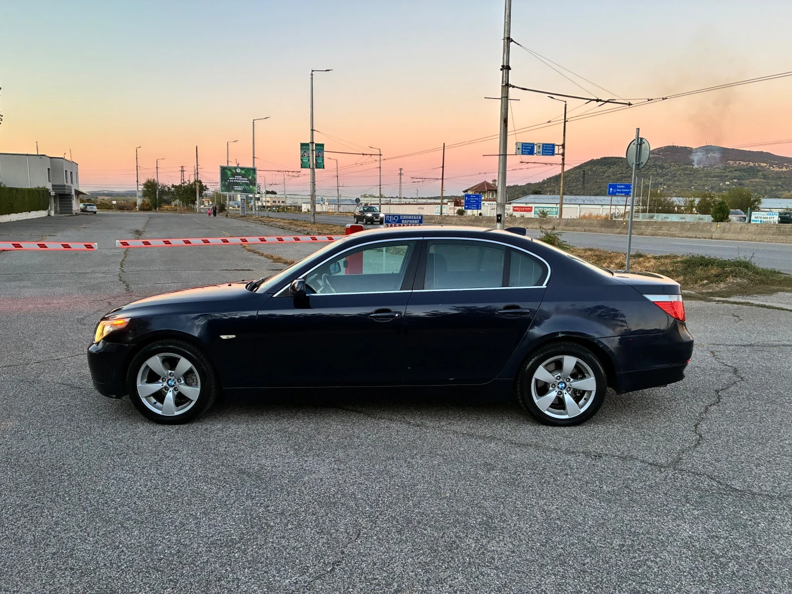 BMW 525 2.5 Реални км, снимка 9 - Автомобили и джипове - 56349782