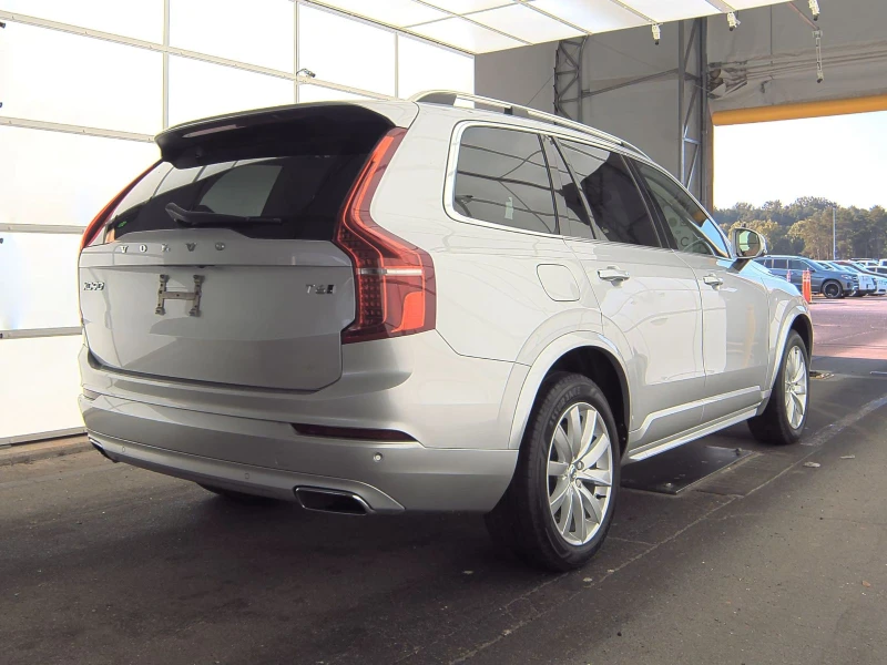 Volvo Xc90 7-места* дистроник* пано* от представителство* , снимка 4 - Автомобили и джипове - 47213228