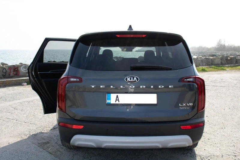 Kia Telluride 3, 8 GDI/2021г. , снимка 8 - Автомобили и джипове - 49892042
