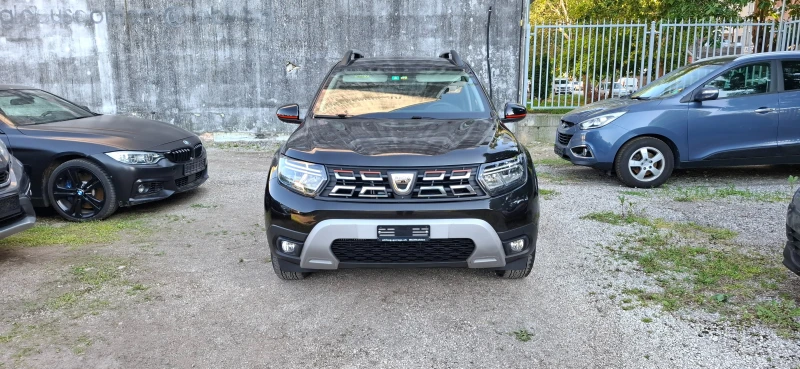 Dacia Duster 1.3 TCe  4x4 360 камери ШВЕЙЦАРИЯ, снимка 7 - Автомобили и джипове - 50565699