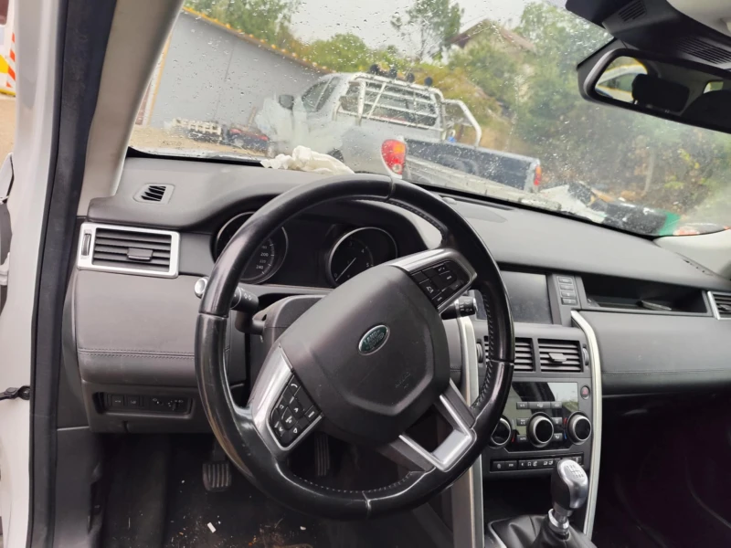 Land Rover Discovery 2.0, снимка 8 - Автомобили и джипове - 52531403