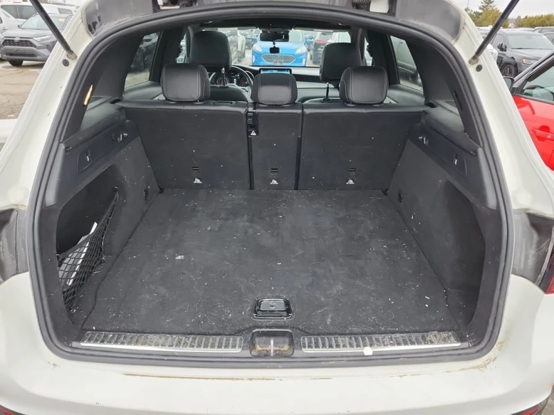 Mercedes-Benz GLC * 300 * CARFAX * БЕЗ ПЪРВОНАЧАЛНА ВНОСКА, снимка 13 - Автомобили и джипове - 53445711