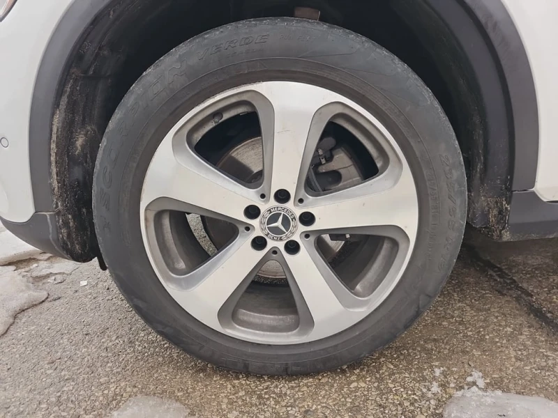 Mercedes-Benz GLC * 300 * CARFAX * БЕЗ ПЪРВОНАЧАЛНА ВНОСКА, снимка 6 - Автомобили и джипове - 53445711