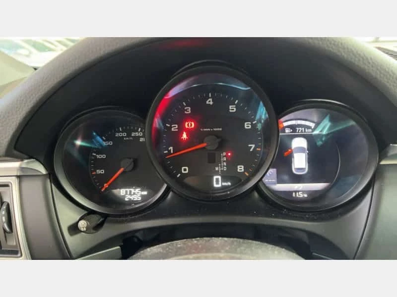 Porsche Macan AWD* ПАНОРАМА* ПОДГРЕВИ* KEYLESS* , снимка 8 - Автомобили и джипове - 54478709