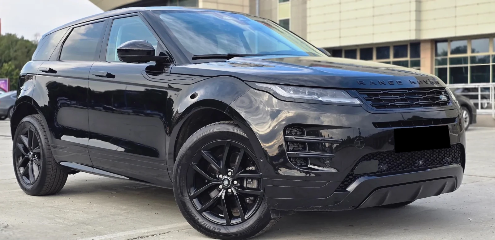 Land Rover Range Rover Evoque  2.0 D165 R-Dynamic - изображение 3