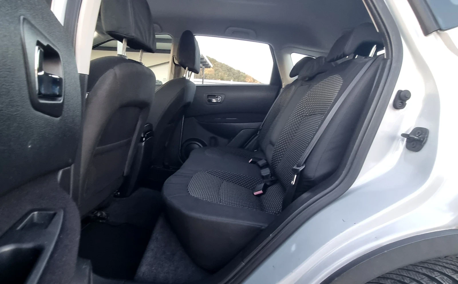 Nissan Qashqai 1.6i газ/бензин | Mobile.bg — изображение 13