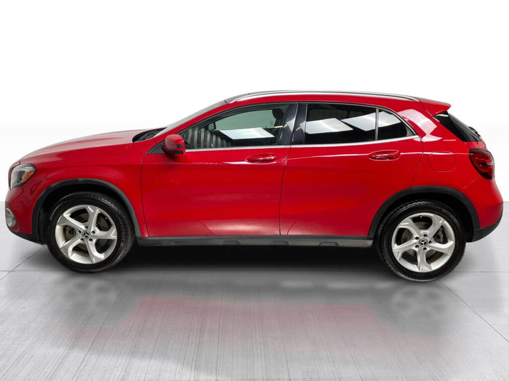 Mercedes-Benz GLA 4x4* панорама* подгрев* мъртва зона - изображение 3