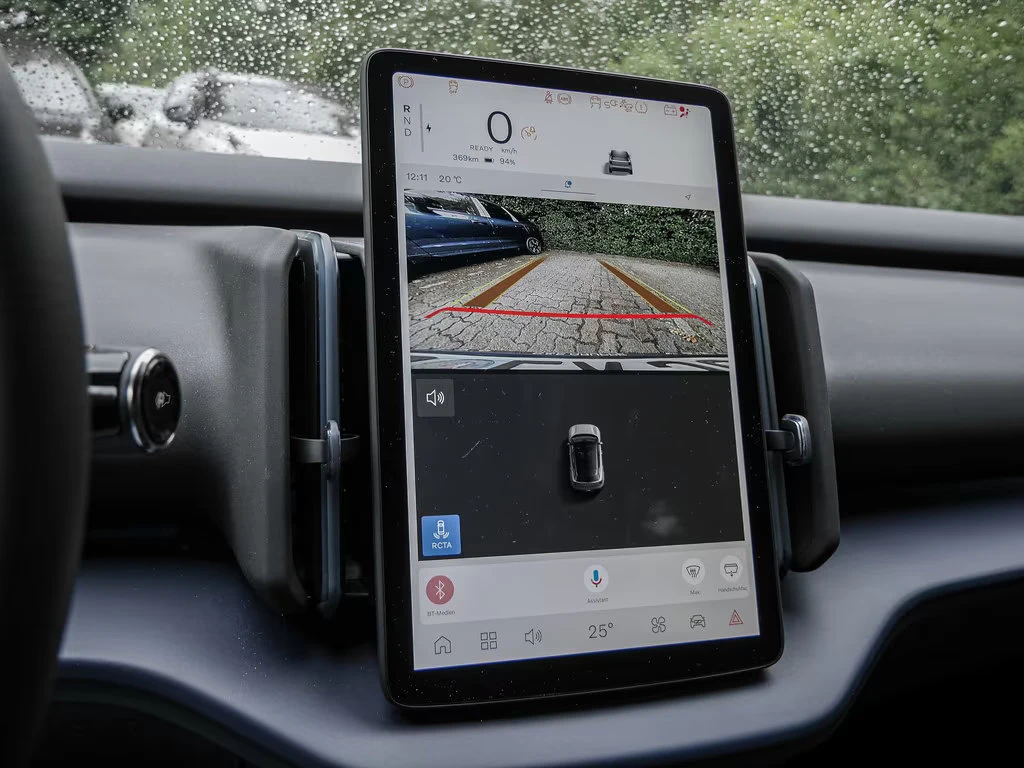 Volvo EX30 PURE-PLUS/PERF./428HP/ACC/CPLAY/AMBI/BSA/973f | Mobile.bg � ����������� 11