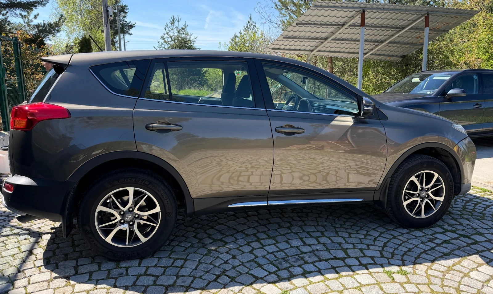 Toyota Rav4 Automatic 2014   Първи собственик | Реални км | , снимка 6 - Автомобили и джипове - 54312069