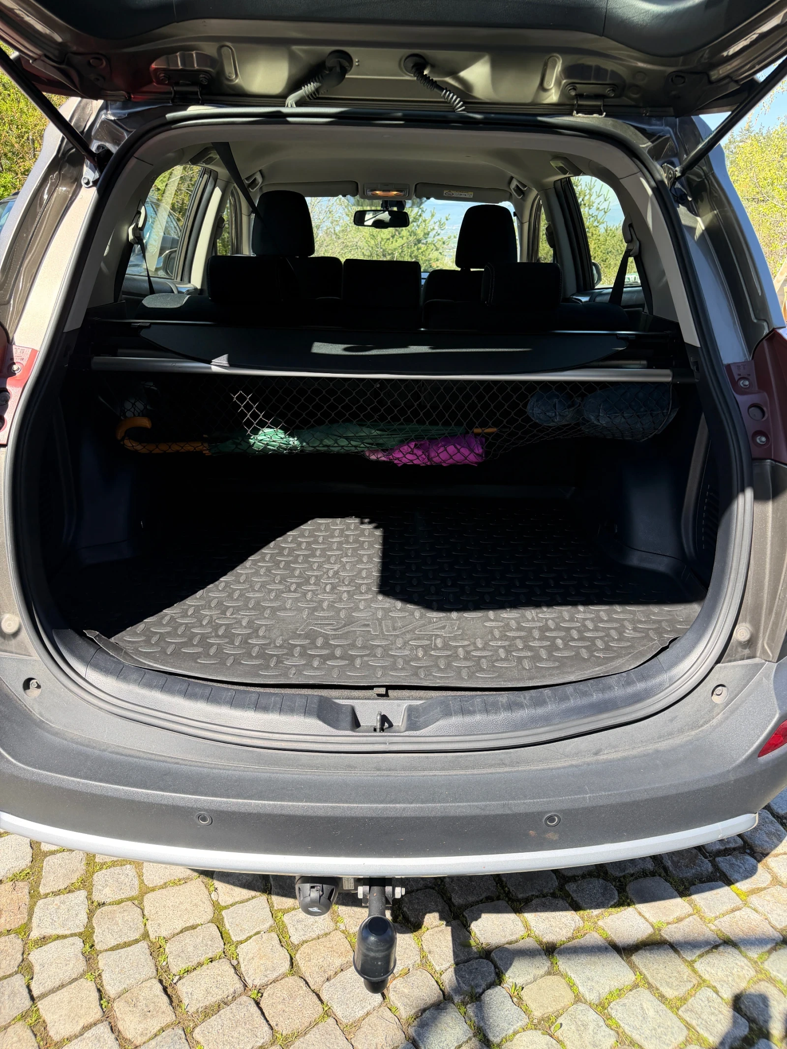 Toyota Rav4 Automatic 2014   Първи собственик | Реални км | , снимка 13 - Автомобили и джипове - 54312069