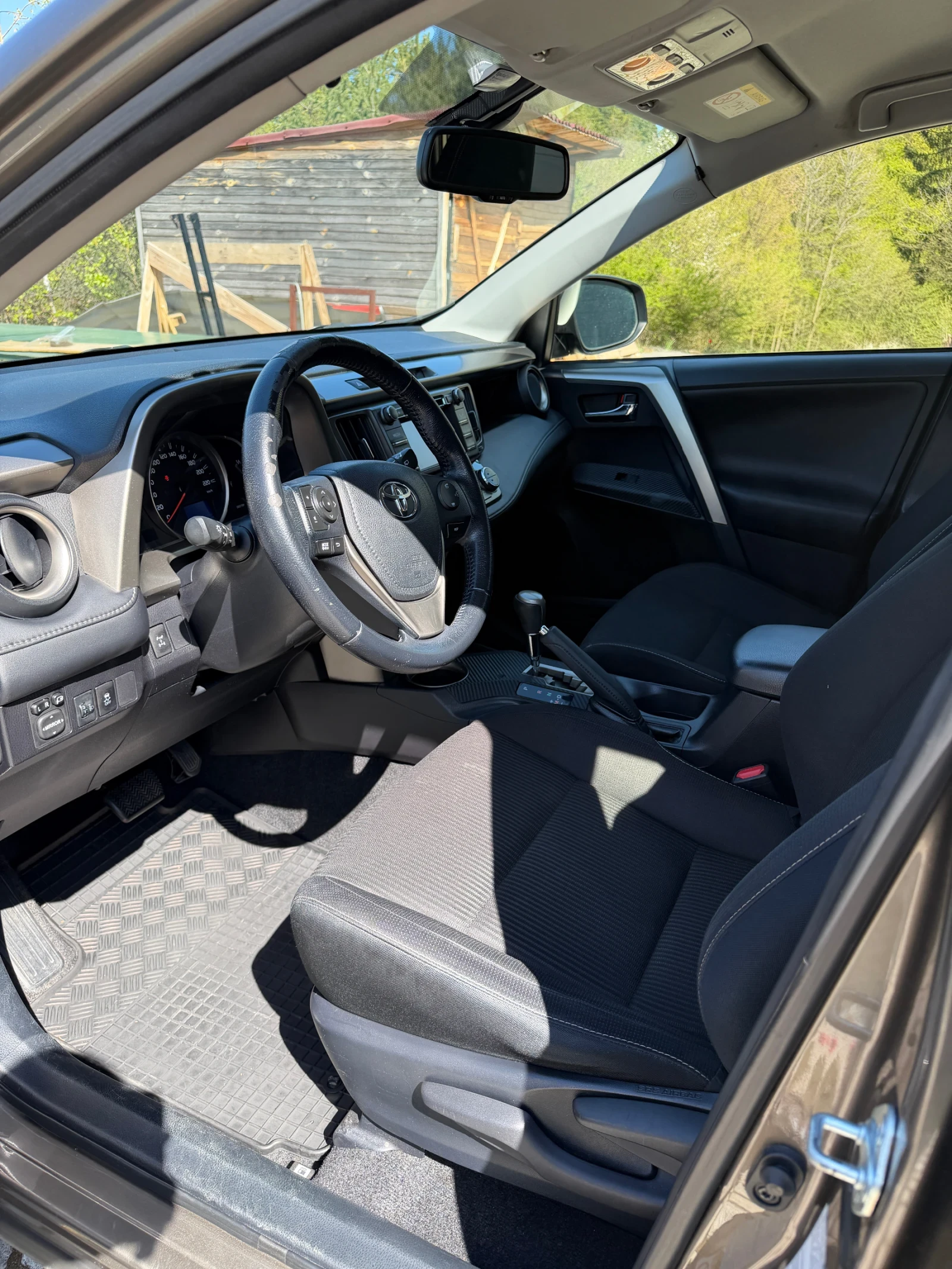 Toyota Rav4 Automatic 2014   Първи собственик | Реални км | , снимка 9 - Автомобили и джипове - 54312069