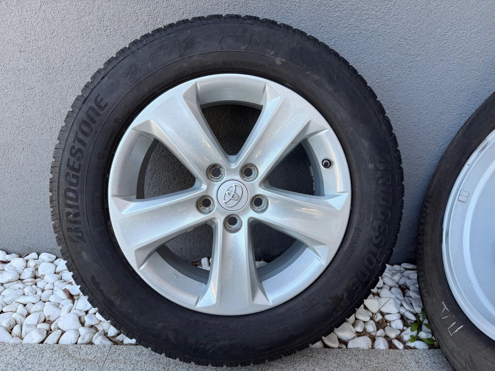 Toyota Rav4 Automatic 2014   Първи собственик | Реални км | , снимка 17 - Автомобили и джипове - 54312069