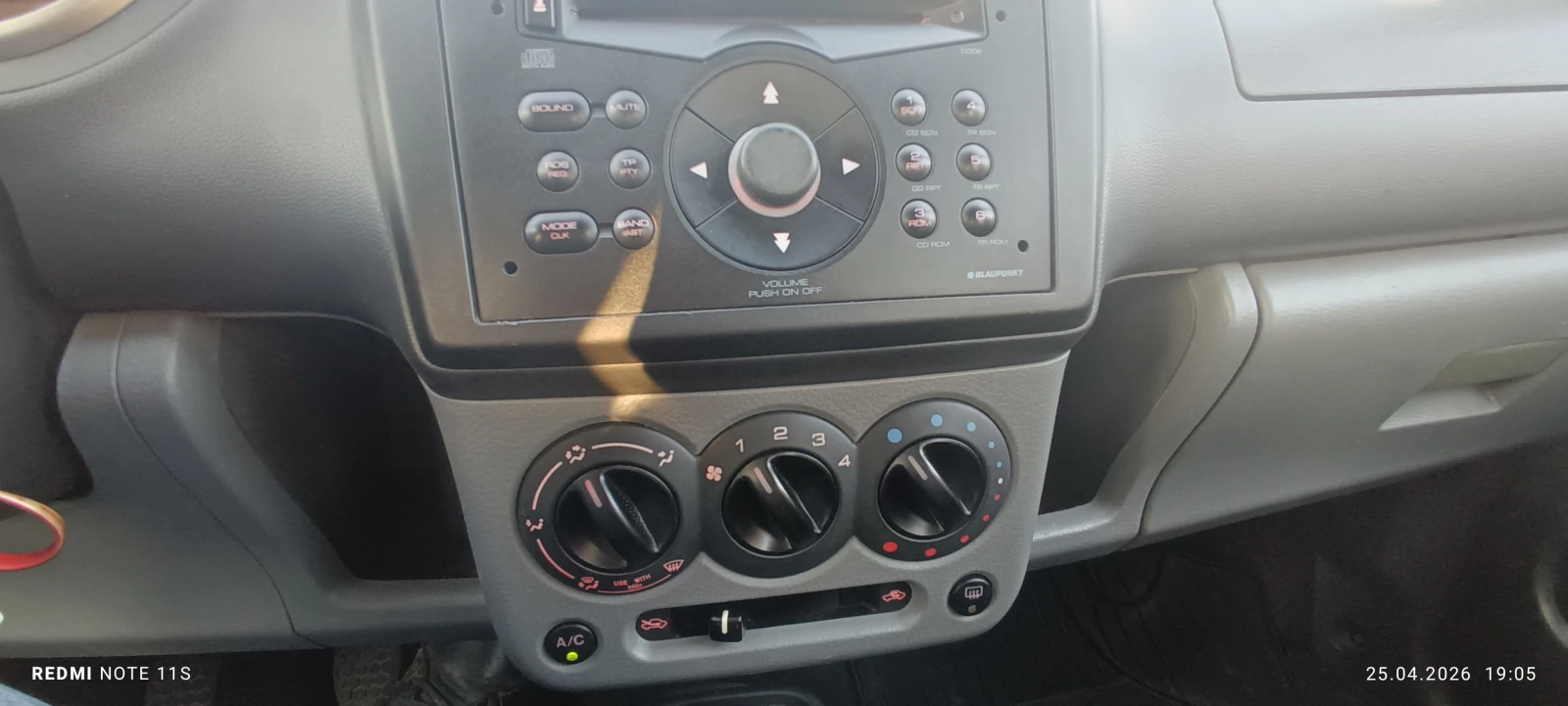 Suzuki Ignis 4x4 GAZ, снимка 7 - Автомобили и джипове - 54404810
